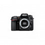 Nikon D7500 + Objectif AF-S DX VR 18-300 MM VR