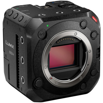 Panasonic Appareil photo hybride 24Mp plein format UHD 6K