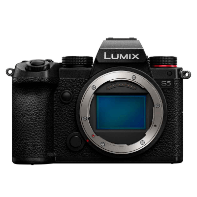 Panasonic Lumix S5 Hybride Plein Format 24,2 Mpx Monture L Boîtier nu