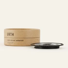 Urth Lens Mount Adapter: Contax/Yashica (C/Y) Lens to Canon (EF/EF-S)